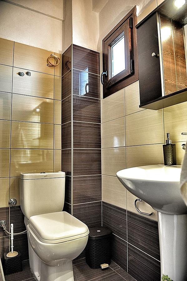פסאקודיה Palm Tree Apartments מראה חיצוני תמונה